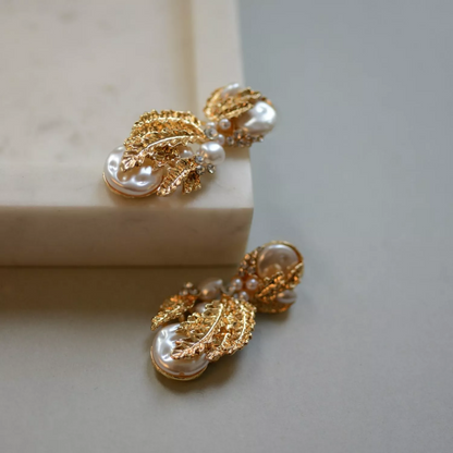 Arta Earrings Gold